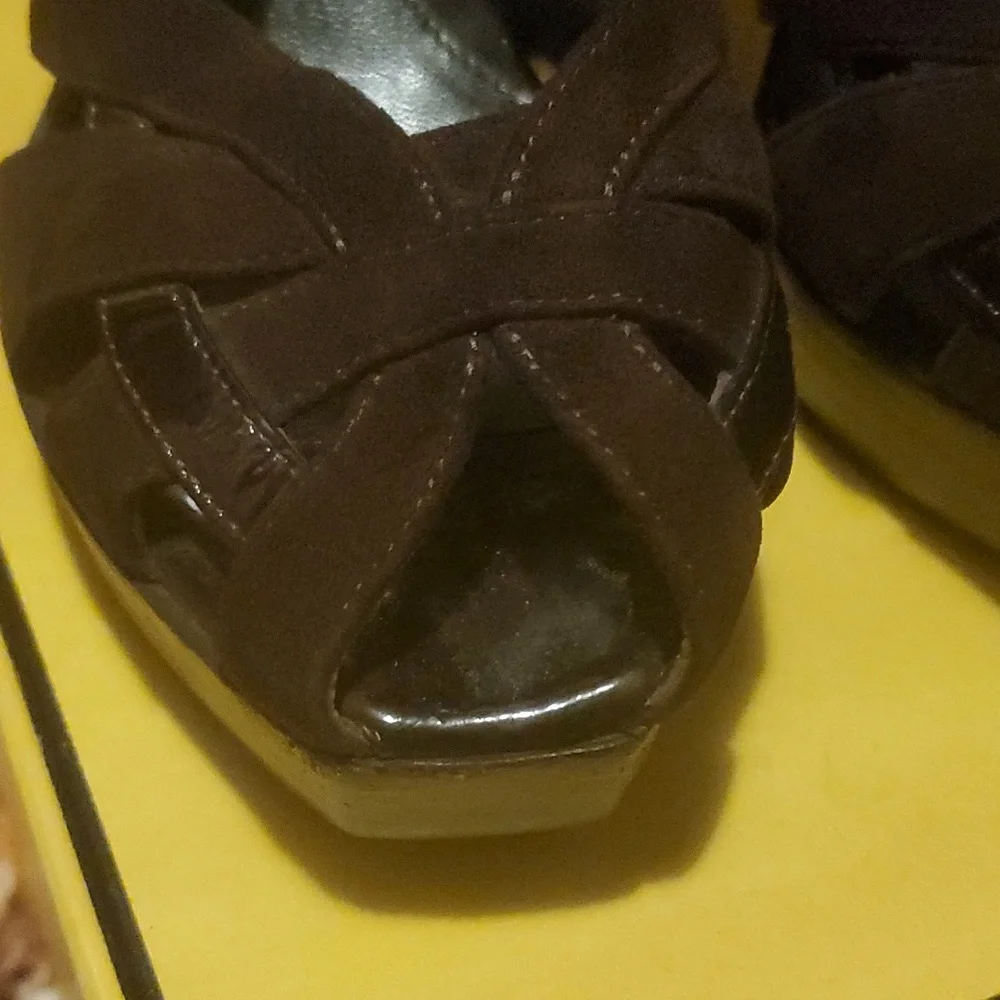 Fendi Heels Brown NEW